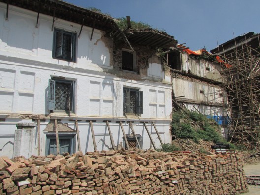 The main palace after the EQ