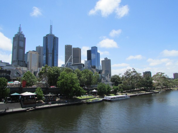 Down town Melbourne - we could definitely live here - great place