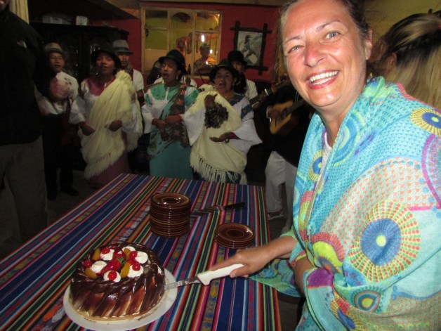 Cardiff girl cuts her cake